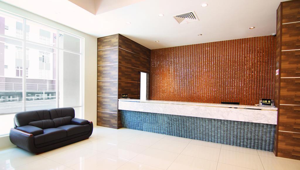 Putatan Platinum Hotel Kota Kinabalu Exterior foto